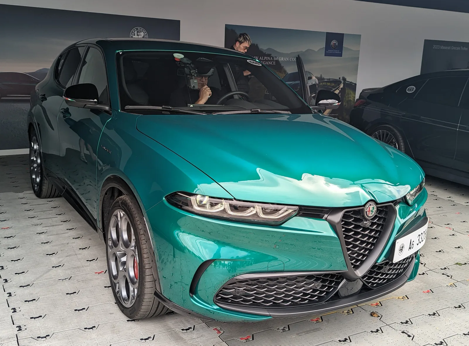 Alfa Romeo Tonale Veloce 2026 vue extérieure finition haut de gamme