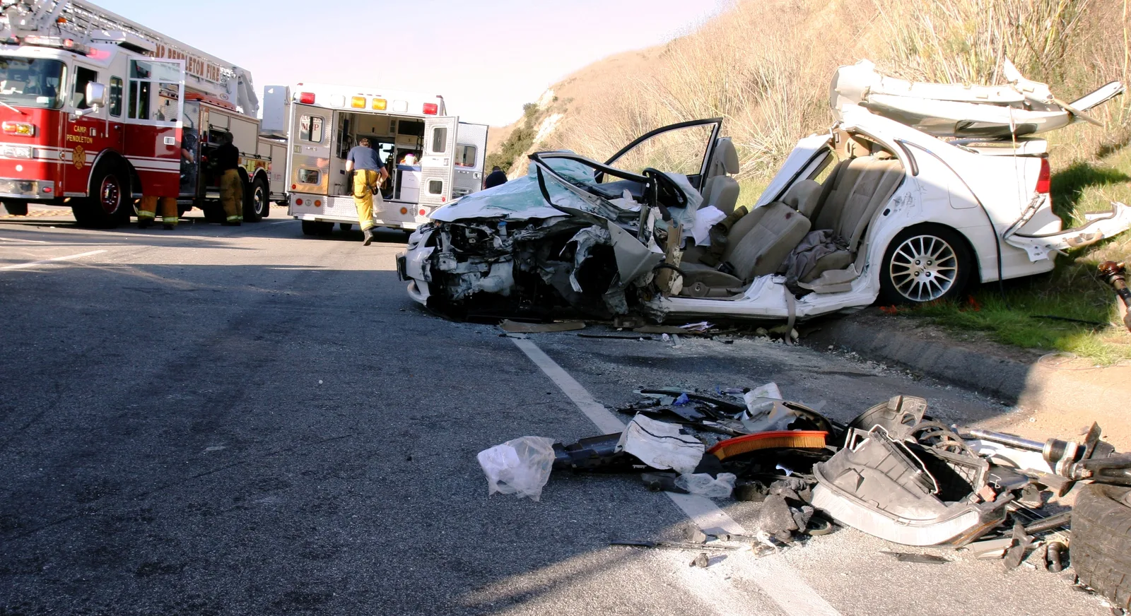 Accident de voiture grave avec intervention des secours — sinistre couvert par l'assurance tous risques