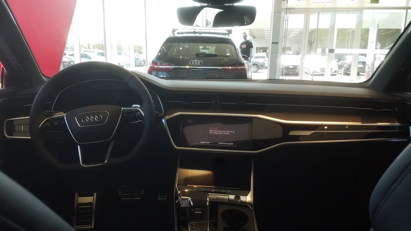 Audi RS6 Avant 2026 habitacle volant écran MMI tableau de bord quattro