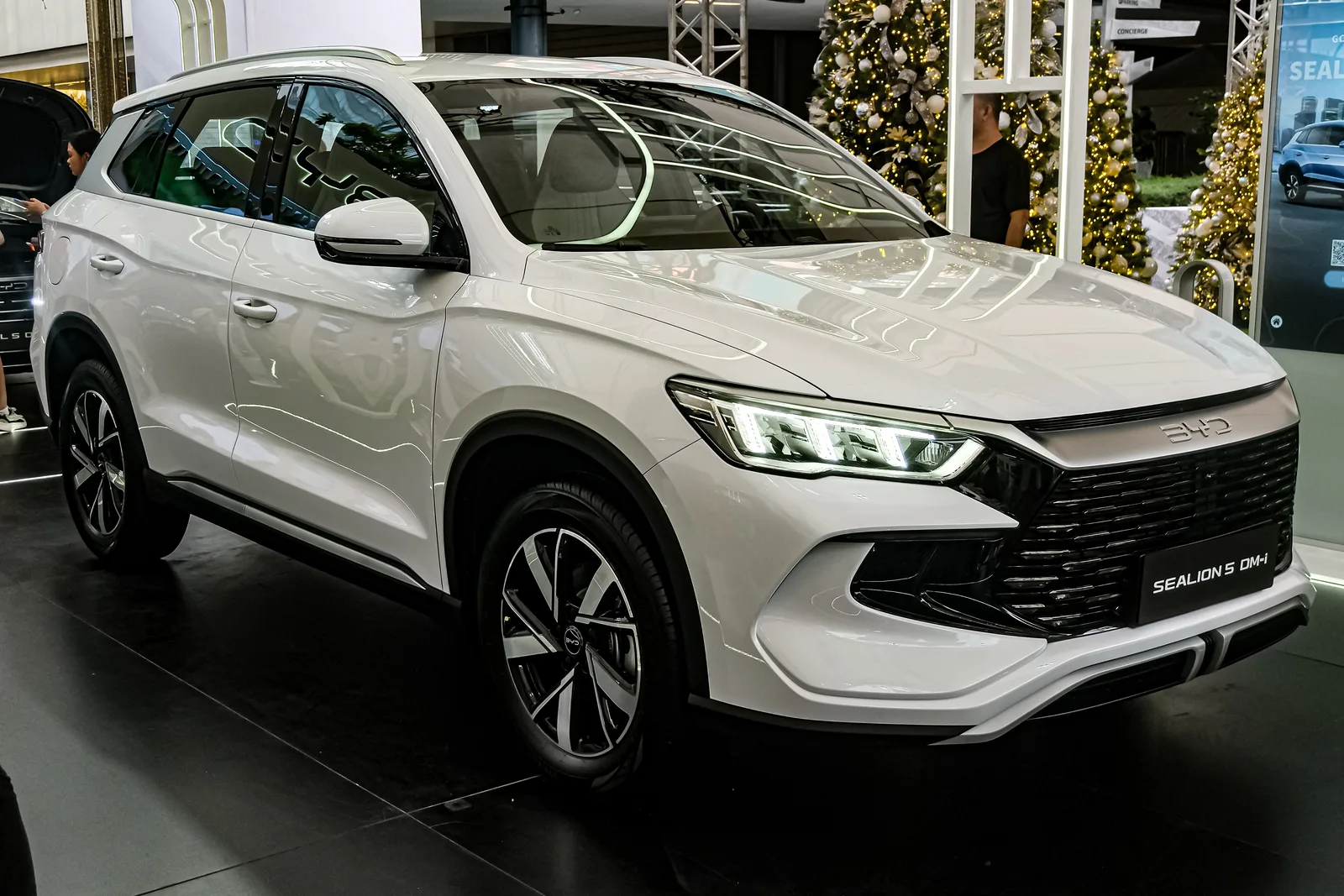 BYD Sealion 5 DM-i 2026 : prix dès 30 990 €, autonomie, avis