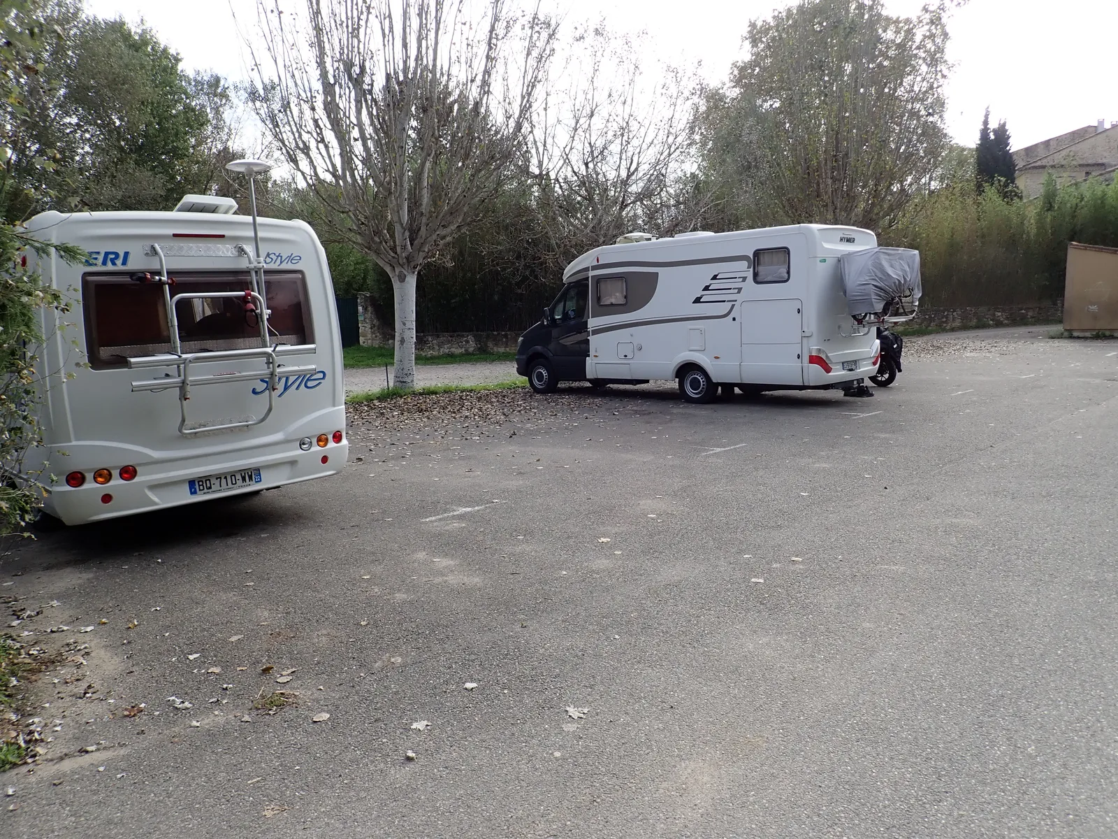 Van aménagé vs camping-car 2026 : prix et meilleur choix