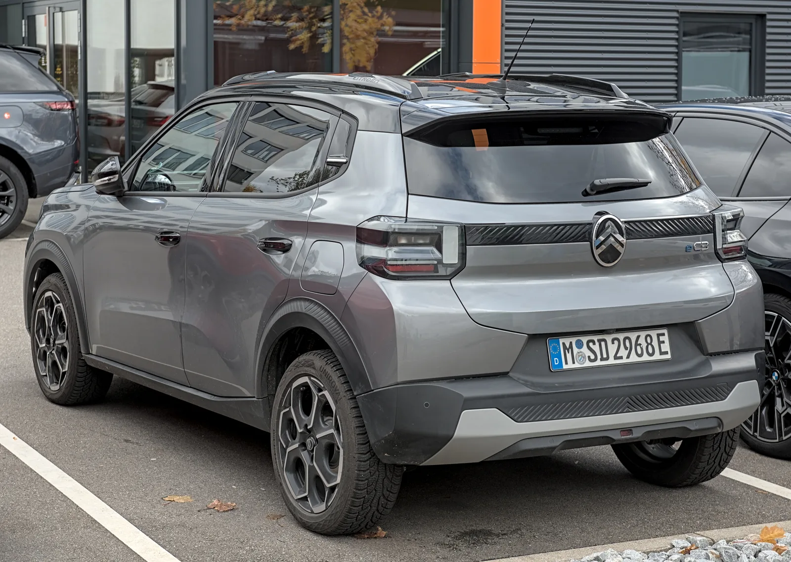 Citroën ë-C3 électrique, vue trois quarts arrière à Stuttgart