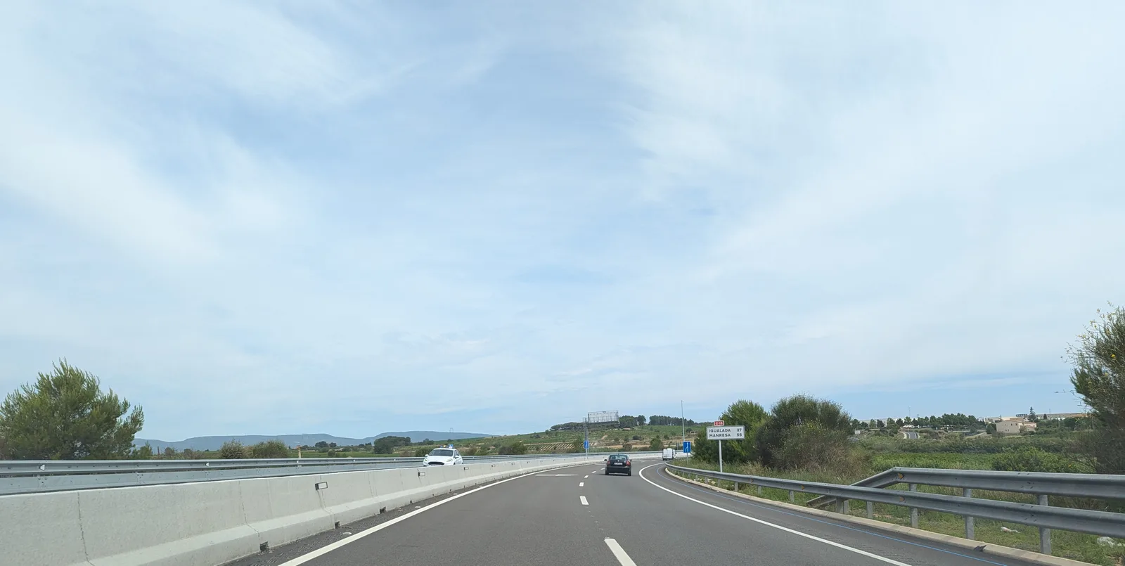 Route C-15 en Catalogne — paysage côtier et montagneux typique des routes espagnoles en 2026