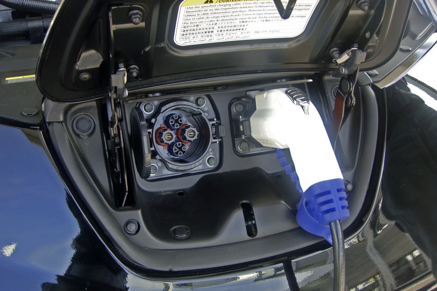 Contrôle technique voiture électrique 2026 : prix et 11 points