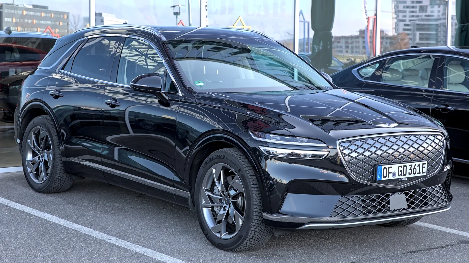 Genesis GV70 2026 : prix dès 68 400 €, autonomie 478 km, avis