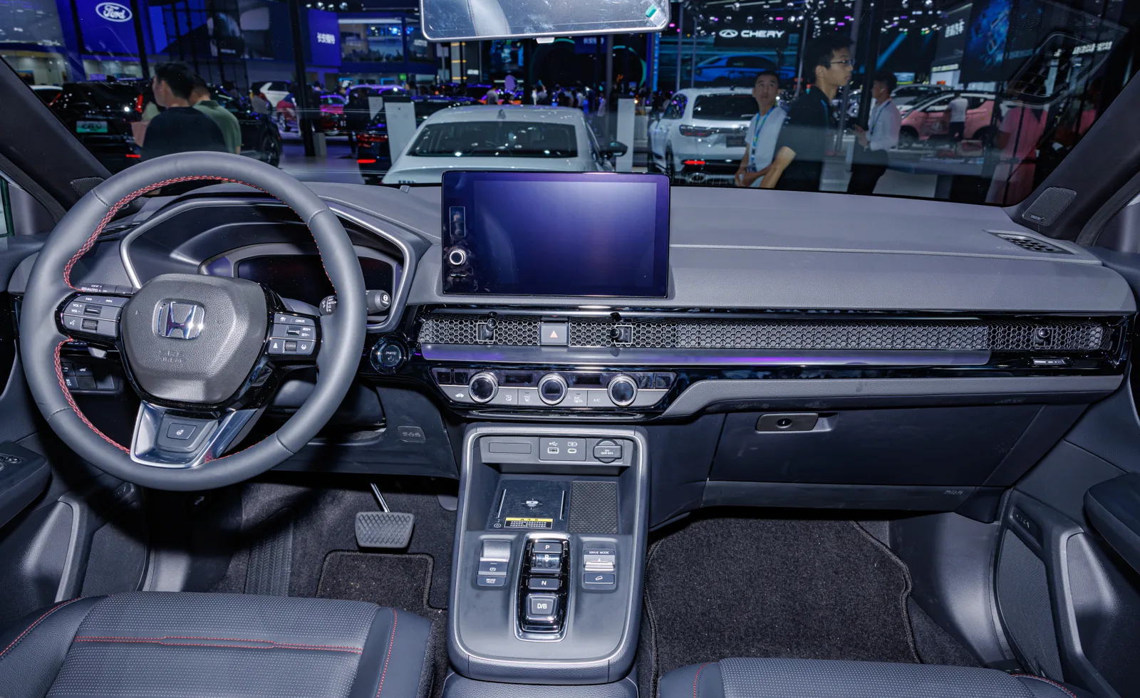 Honda CR-V 2026 intérieur tableau de bord écran tactile habitacle