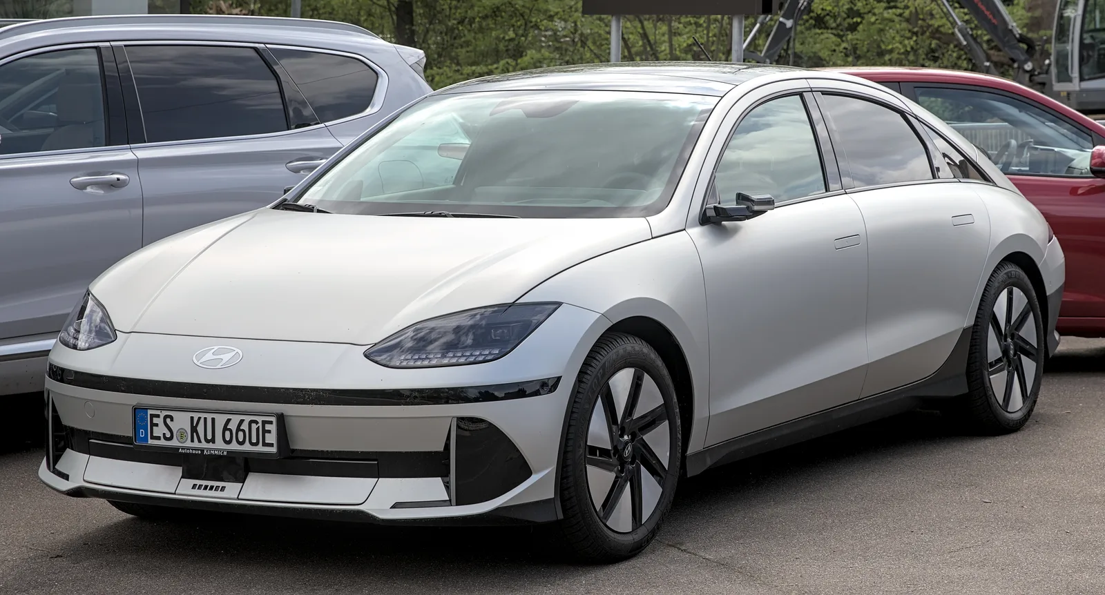 Hyundai Ioniq 6 2026 vue avant extérieure blanche à Filderstadt, Allemagne