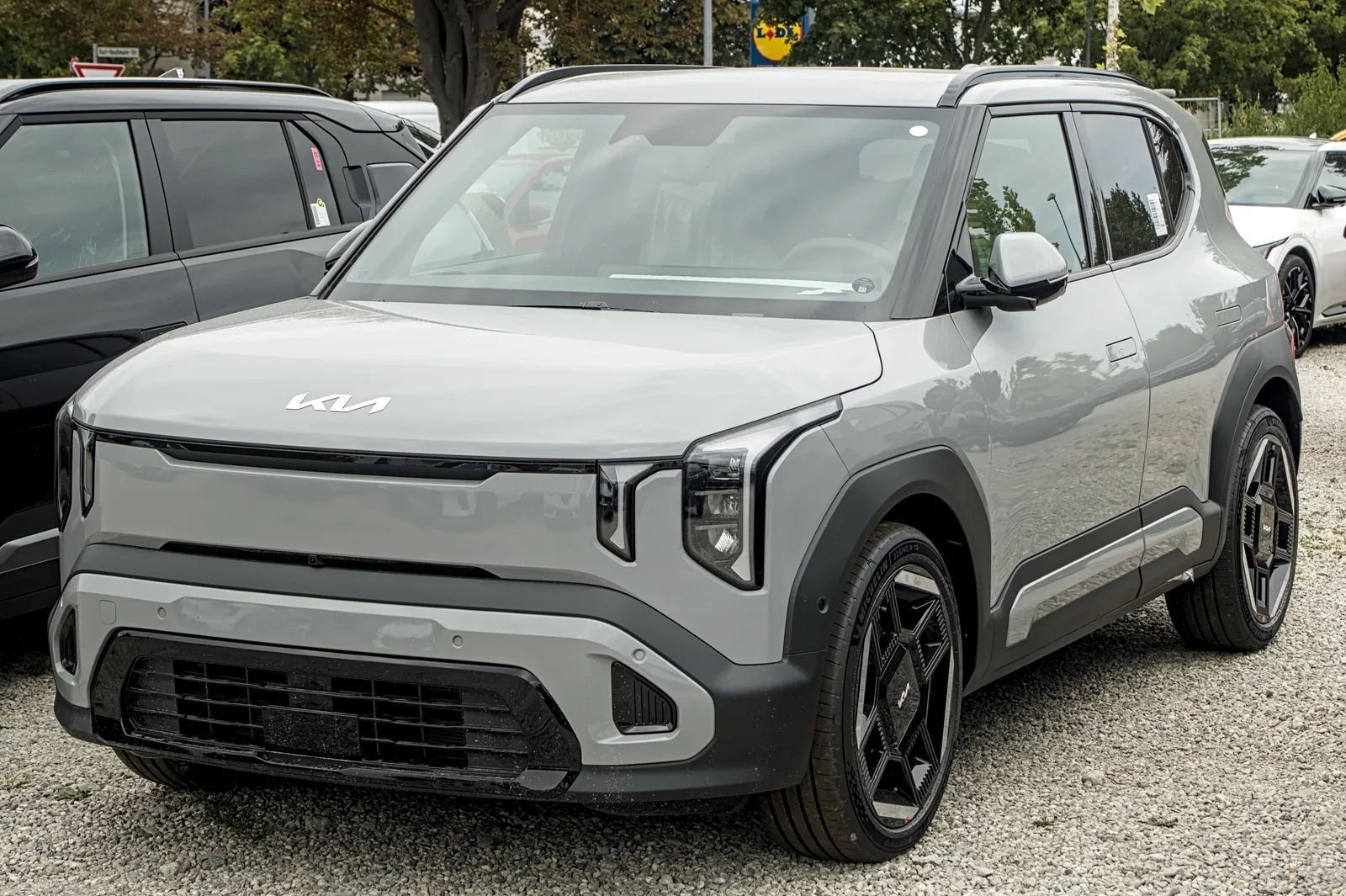 Kia EV2 GT-Line électrique, vue trois quarts avant