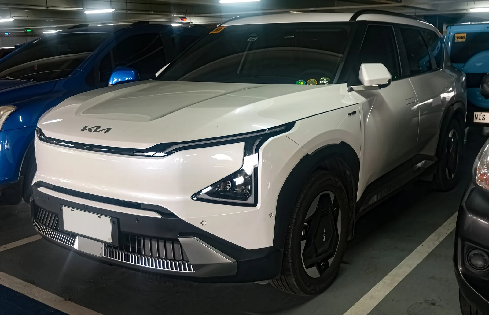 Kia EV5 2026 GT-Line vue trois quarts avant SUV électrique blanc jantes noires