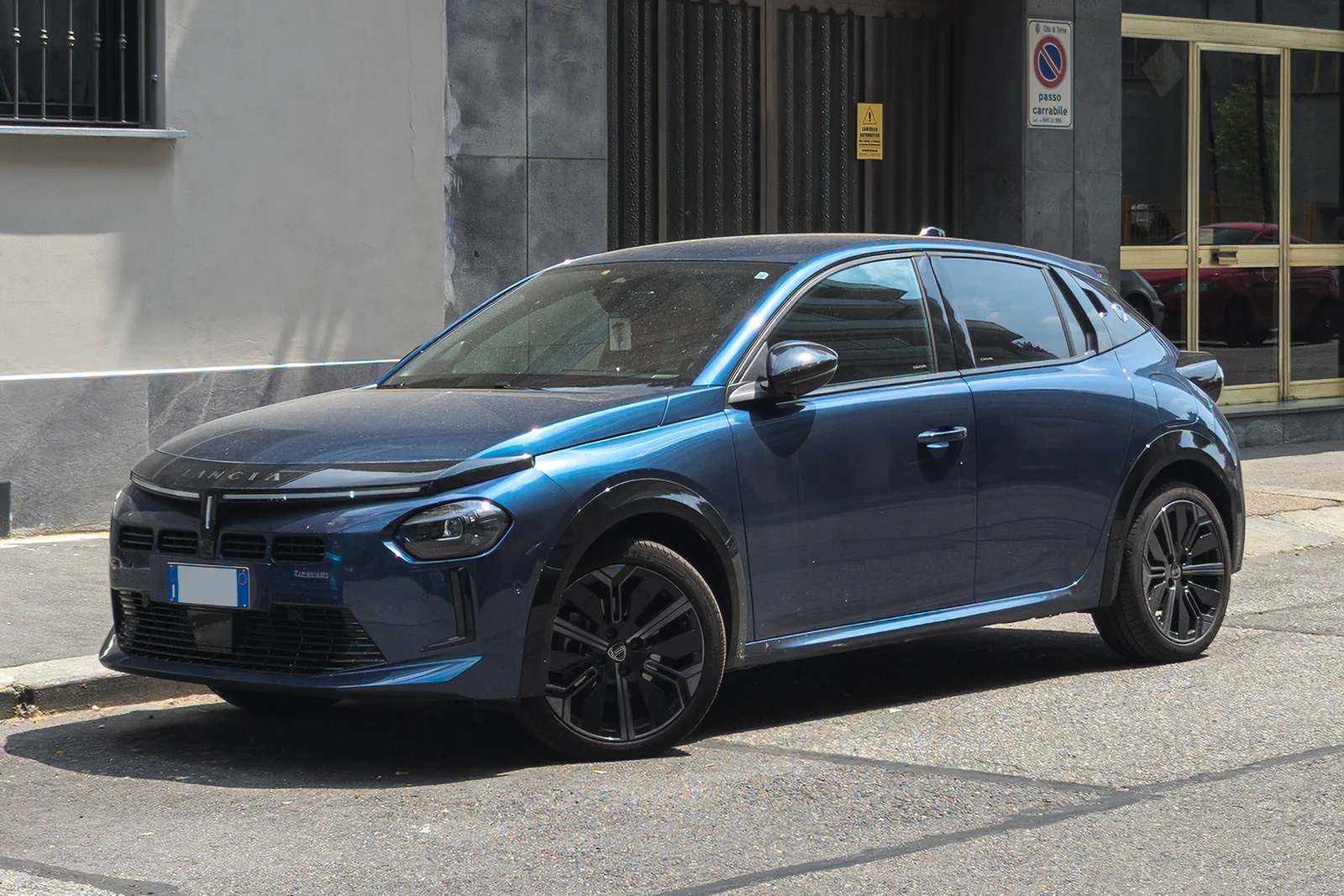 Lancia Ypsilon 2026 : prix dès 21 800 €, fiche technique, avis