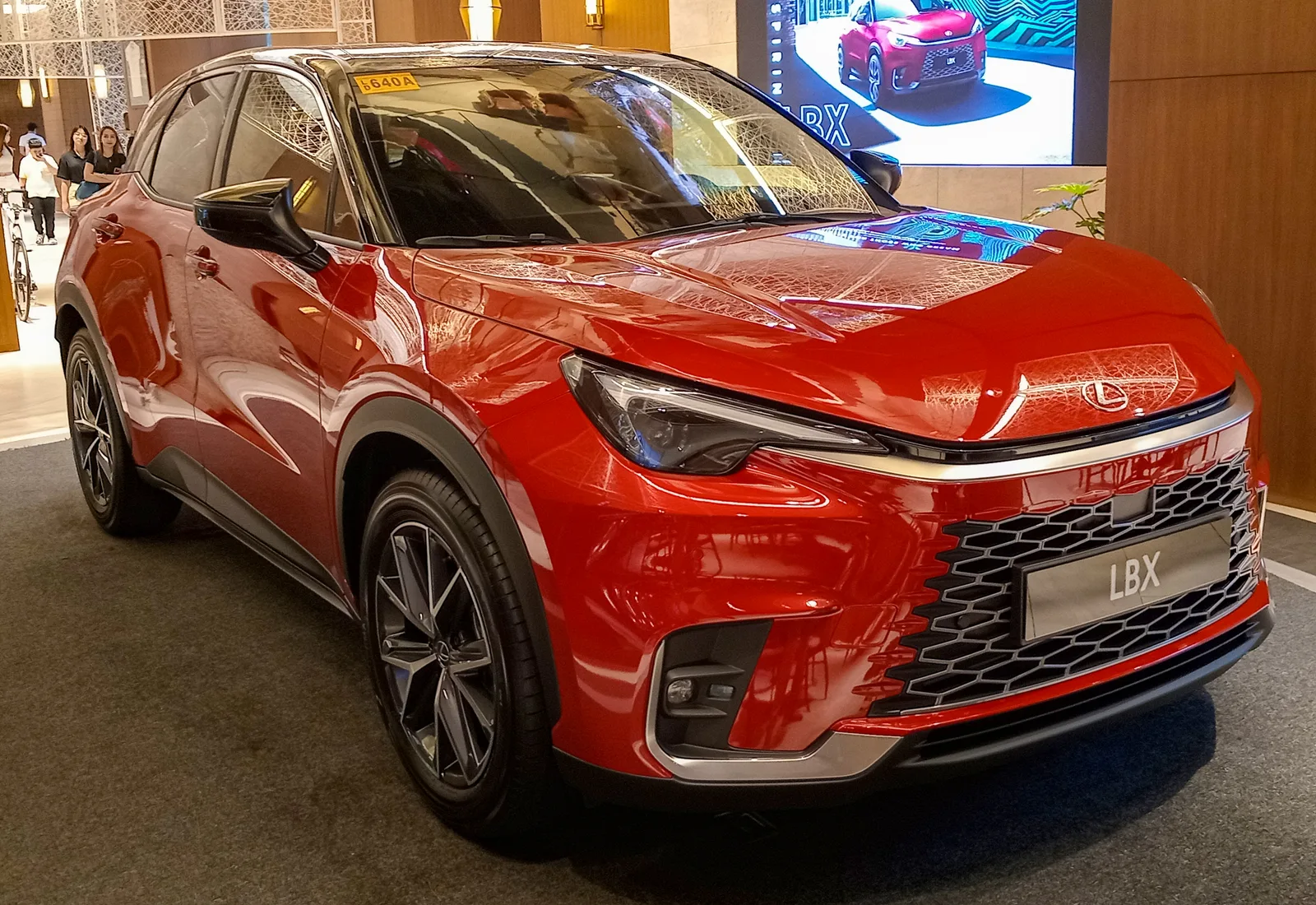 Lexus LBX 2026 : prix, fiche technique, avis et finitions