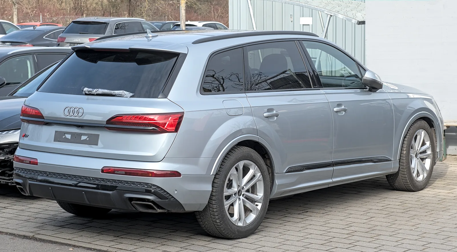 Audi Q7 2026 profil SUV 7 places malus poids exonération famille