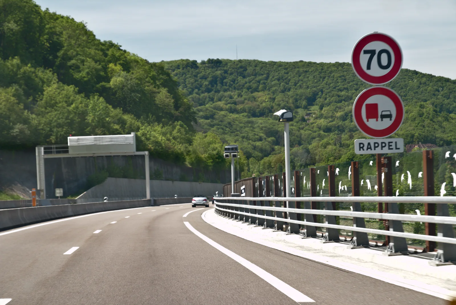 Radar tronçon 2026 : tout comprendre sur la vitesse moyenne