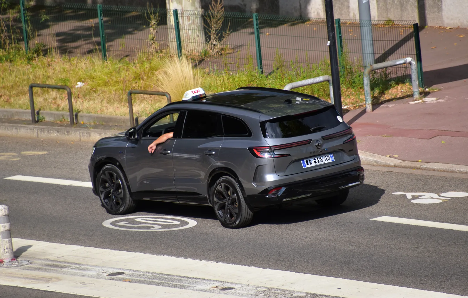 Renault Espace E-Tech 2026 : 7 places, prix et avis complet