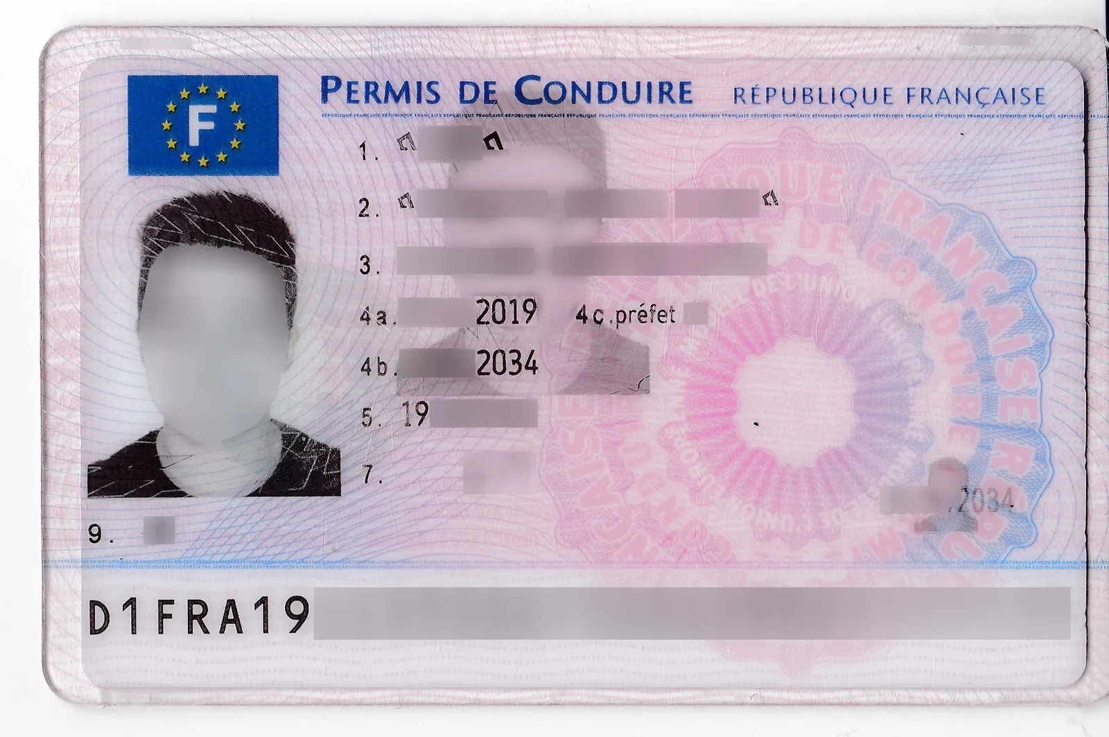 Permis de conduire français 2019 recto — capital points permis de conduire en France