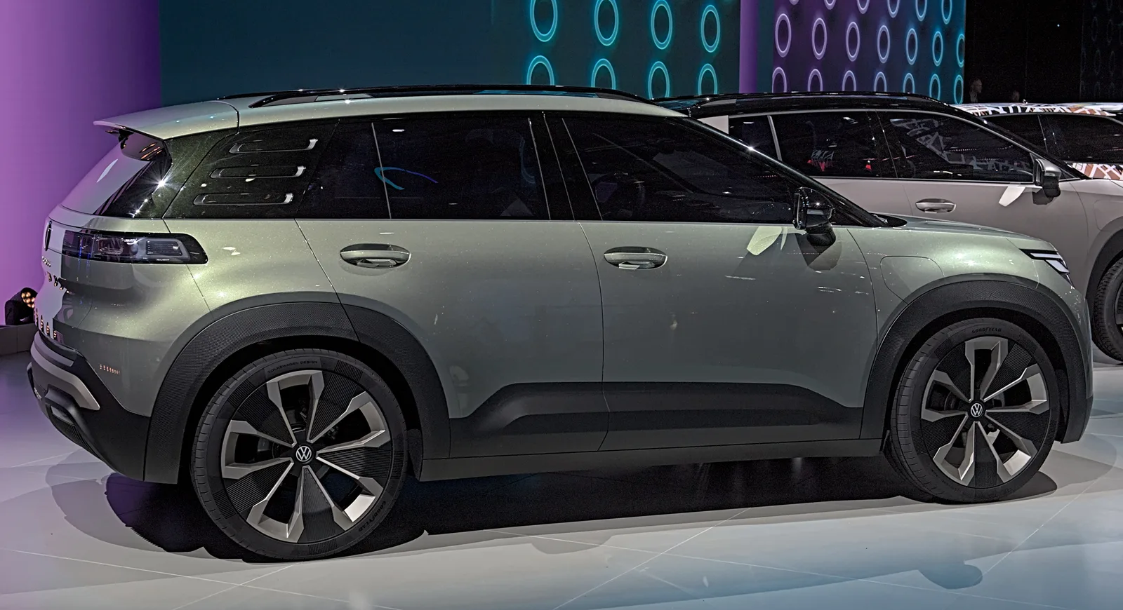 Volkswagen ID.Cross 2026 profil SUV électrique compact concept IAA Mobility Munich