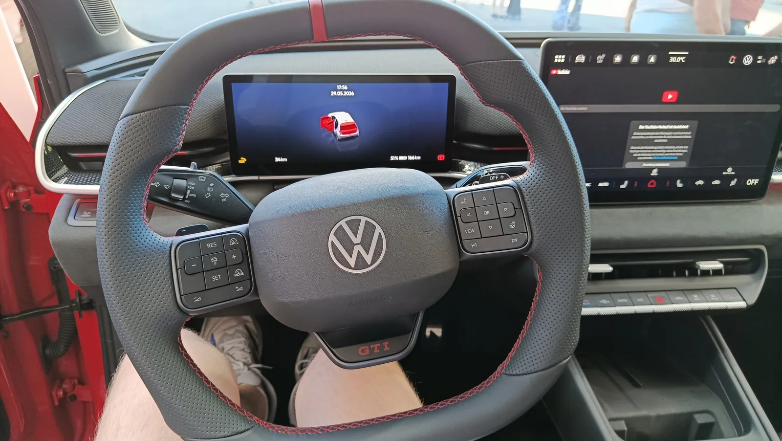 Volkswagen ID. Polo 2026 tableau de bord intérieur version GTI volant multifonction