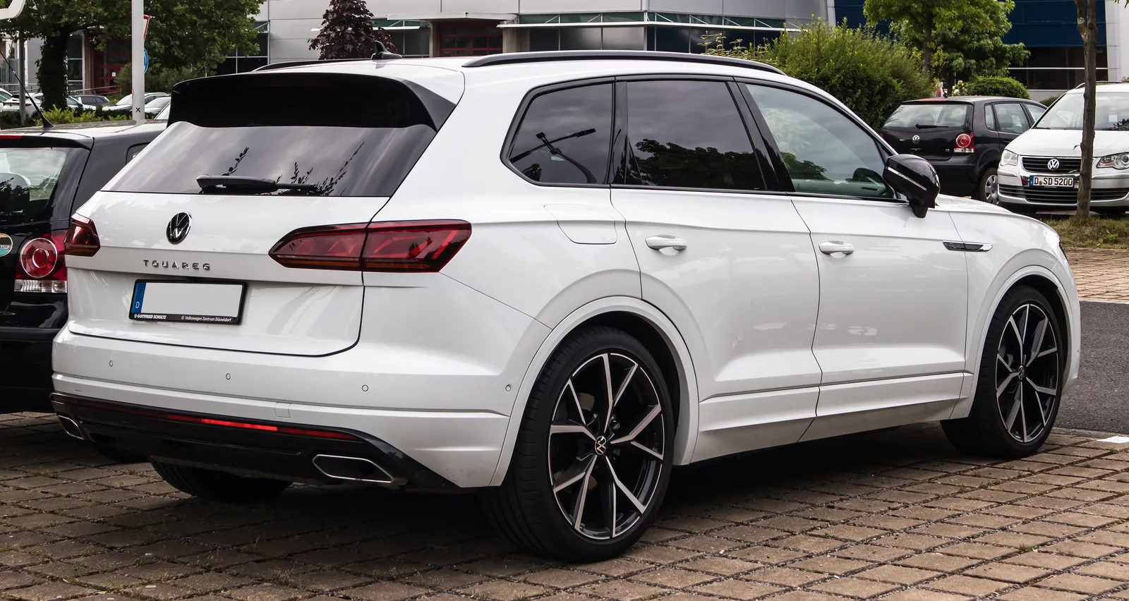 Volkswagen Touareg 2026 — profil latéral